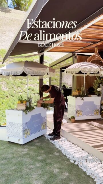 Estaciones de alimentos para todo tipo de eventos. 🍋

📍 B O G O T Á &  M E D E L L Í N 🤍

#eventos #medellin #bogota