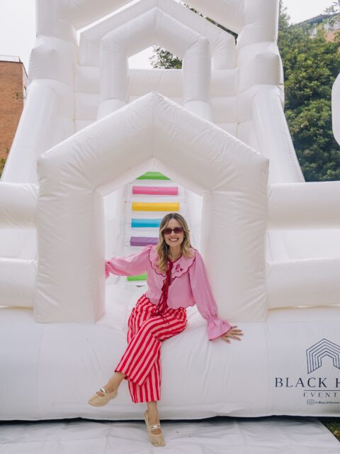 🐬Feliz cumpleaños Olivia 🐙
 #3
🐚 Estaciones de alimentos: @blackhomecol 
🐚Estruturas recreativas: @blackhomecol 
🐚Decoración: @smiley_eventos 
🐚Fotos: @los.d.lasfotos 

🐡 Gracias @suadrujanasalas por hacernos parte de este día tan especial 🐬🤍